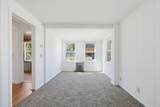28 Monroe St - Photo 12