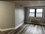 6 W Broadway - Photo 2