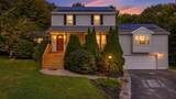 128 Baldwin Street - Photo 1