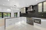 641 Grove St - Photo 16