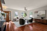 354 Hunnewell Street - Photo 2