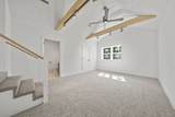 186 Elm - Photo 16