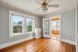 28 Roosevelt Ave - Photo 14
