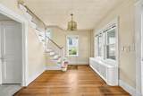 28 Roosevelt Ave - Photo 7