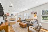728 Pleasant St - Photo 10