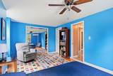 60 Russell Ave - Photo 37