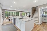 111 Ferry Rd - Photo 11