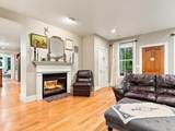 63 Wood St - Photo 5