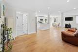 28 Ash St - Photo 12