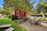 211 Crescent St - Photo 10