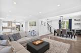 537 Southwick Rd - Photo 9
