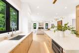 544 Saw Mill Brook Parkway - Photo 5
