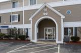 1565 Main St - Photo 4