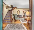 56 Lincoln St - Photo 4