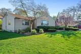 33 Doris Ave - Photo 5