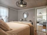 7 Colonial Rd - Photo 12