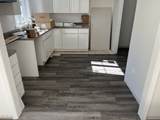 20 Rock St - Photo 3