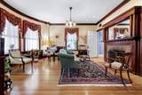 376 Essex Street - Photo 10
