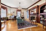 376 Essex Street - Photo 11