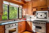 376 Essex Street - Photo 20