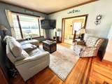 152 Walnut St - Photo 8
