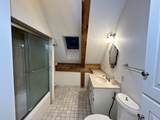32 Surrey - Photo 17