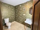 32 Surrey - Photo 18
