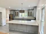 454 York St - Photo 6