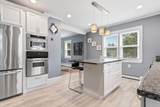 552 Essex St - Photo 6