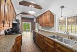 137 Hollett - Photo 14