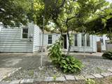370 Pleasant St - Photo 4