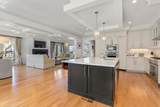 180 Franklin St - Photo 3