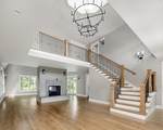 16 Lowe Way - Photo 8