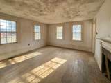 27 Rollins St - Photo 12