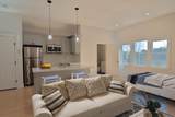 10 Kings Road - Photo 30