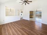 174 Bent St - Photo 3