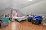 127 Beacon St - Photo 14