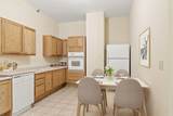 33 Middle St - Photo 4