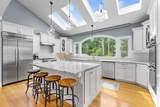 179 Lincoln St - Photo 1