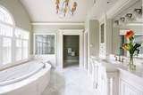 180 Highland St - Photo 17