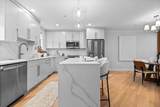 77 Waverley Avenue - Photo 8