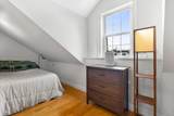 110 Chelsea St - Photo 12