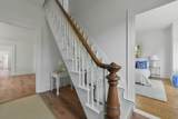 689 Main Street - Photo 15