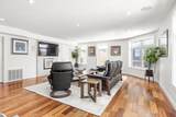 112 W 9th - Photo 7