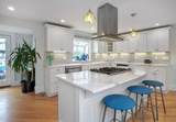 14 Lewis St - Photo 8