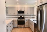 121 Bay Street - Photo 2