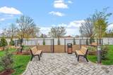 320 Middlesex Ave - Photo 16