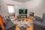 115 Windsor Rd - Photo 2