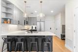 287 Maverick - Photo 4
