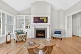 242 Brainard - Photo 13